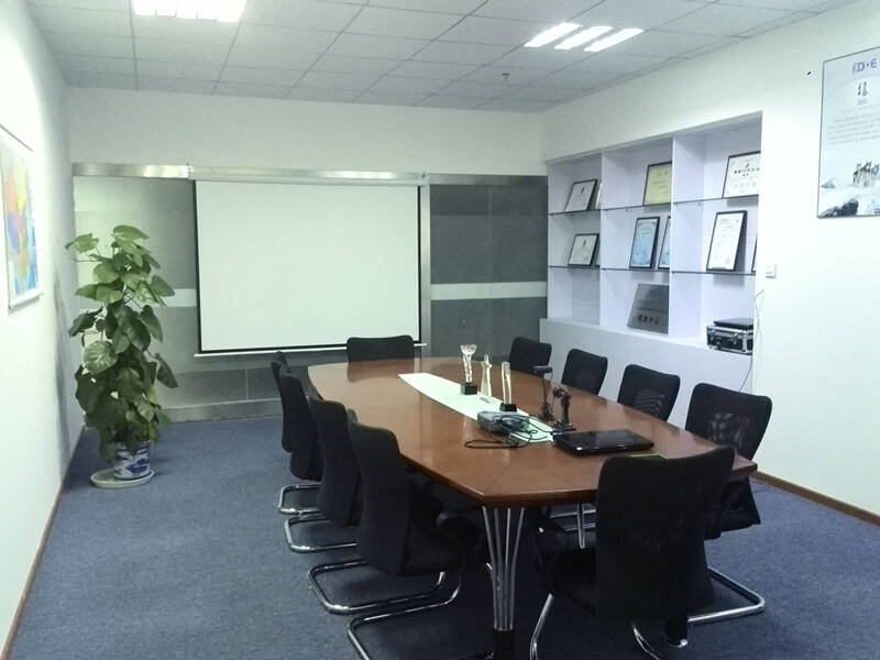 公司会议室(图1)